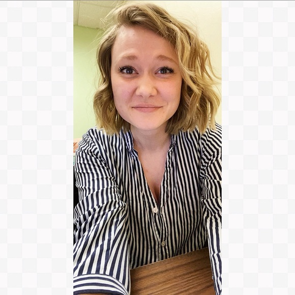 Meet your Posher, Lindsay - Picture 2 of 2